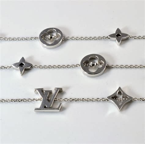 louis vuitton necklace monogram